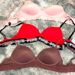 NWOUT VICTORIA SECRET PINK BRA LOT